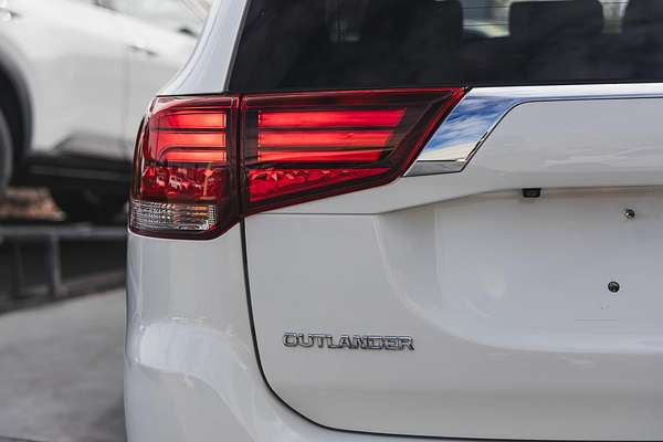 2016 Mitsubishi Outlander XLS ZK