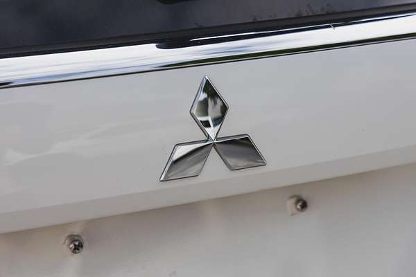 2016 Mitsubishi Outlander XLS ZK