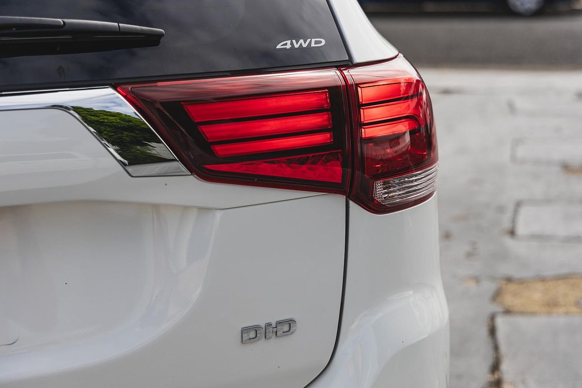 2016 Mitsubishi Outlander XLS ZK