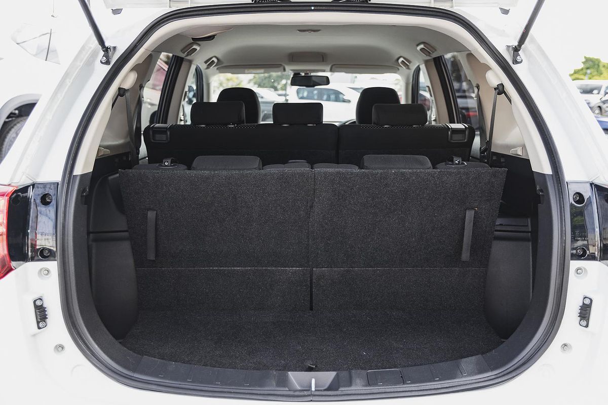 2016 Mitsubishi Outlander XLS ZK