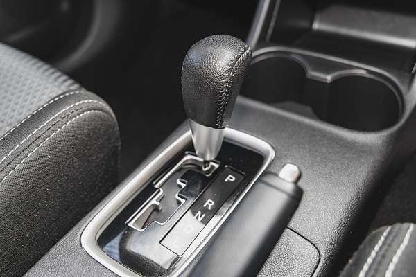 2016 Mitsubishi Outlander XLS ZK