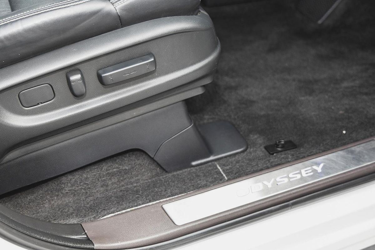 2019 Honda Odyssey VTi-L 5th Gen