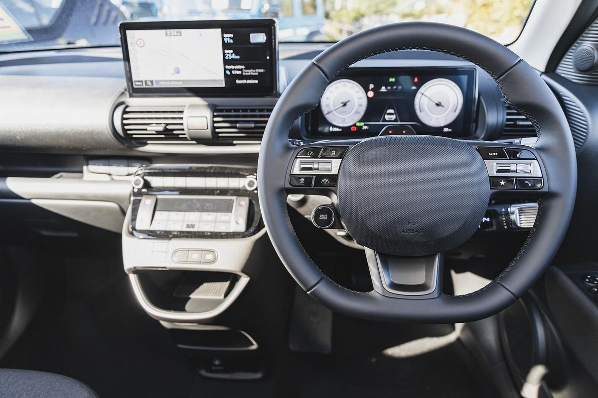 2025 Hyundai INSTER AX.V1