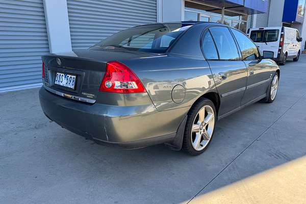 2004 Holden Commodore Executive VY II