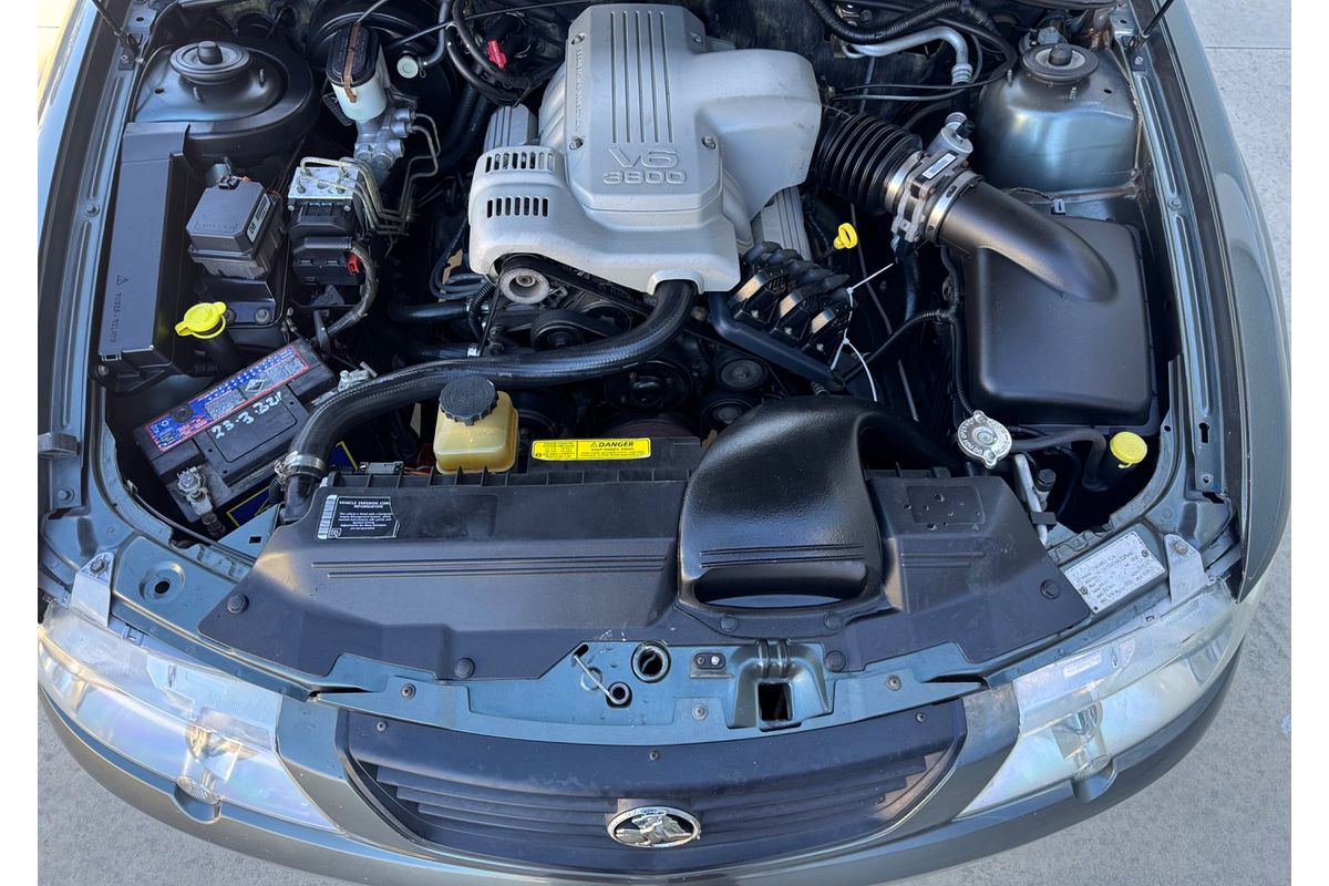 2004 Holden Commodore Executive VY II