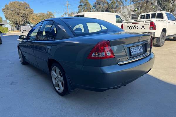 2004 Holden Commodore Executive VY II