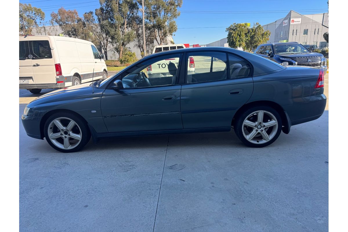 2004 Holden Commodore Executive VY II