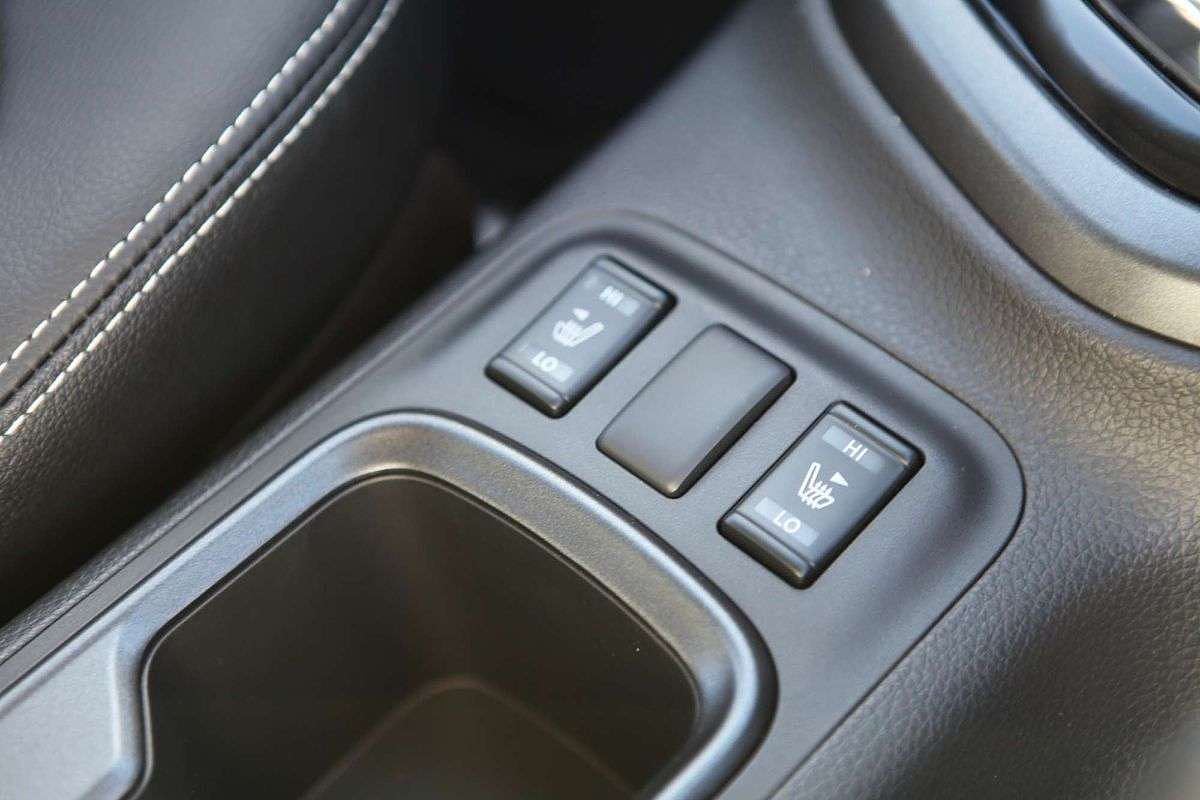 2024 Nissan Navara PRO-4X Warrior D23 4X4