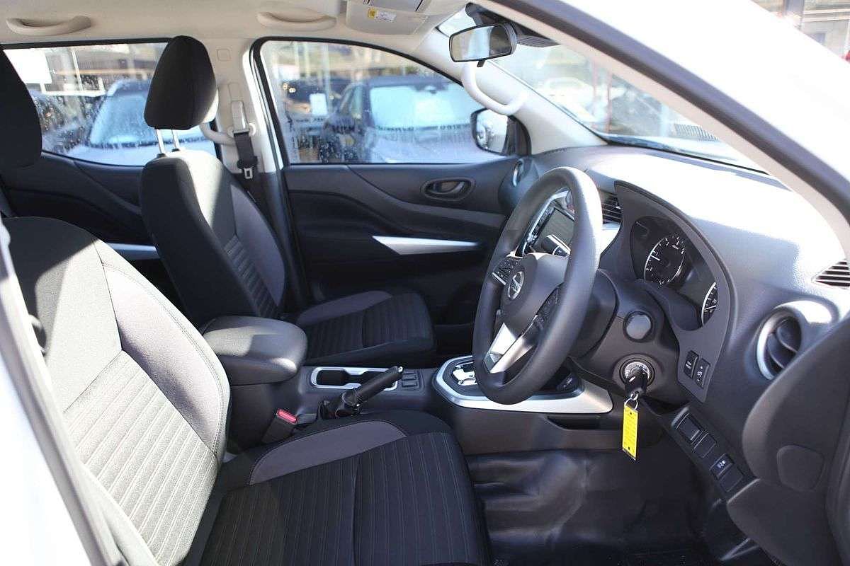 2025 Nissan Navara SL D23 4X4