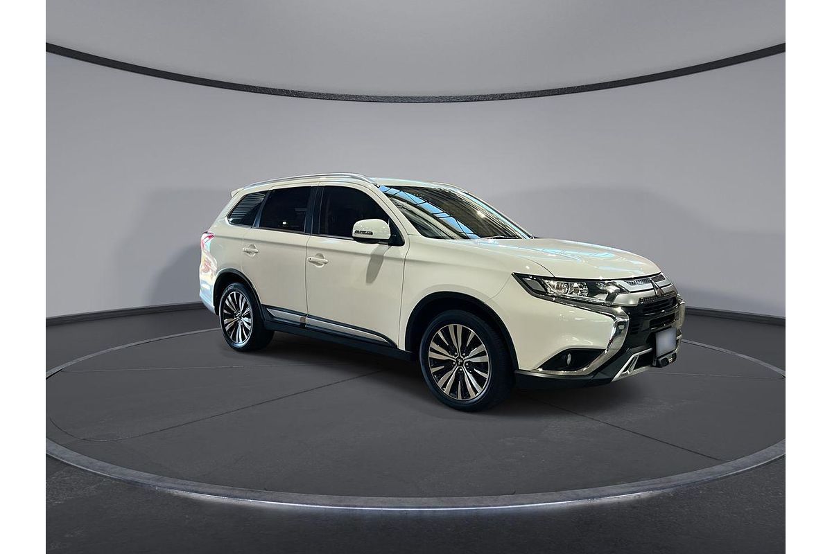 2020 Mitsubishi Outlander LS ZL