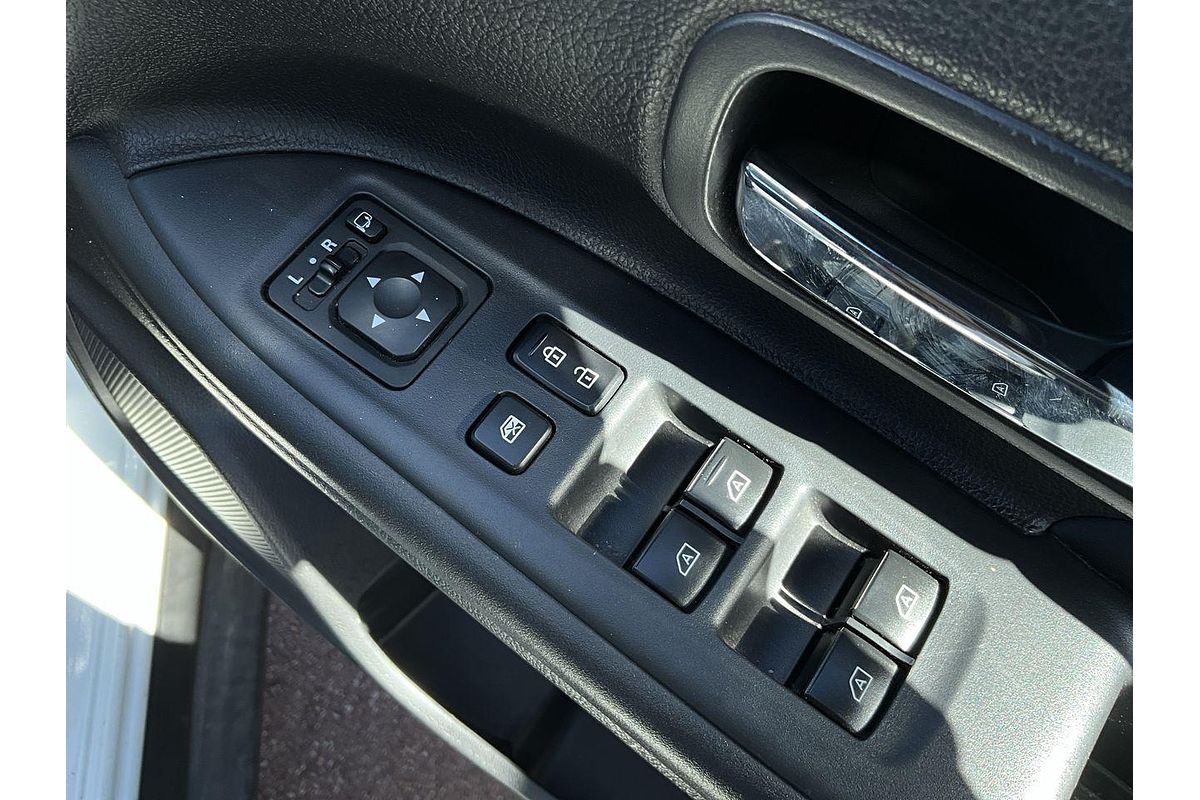 2020 Mitsubishi Outlander LS ZL