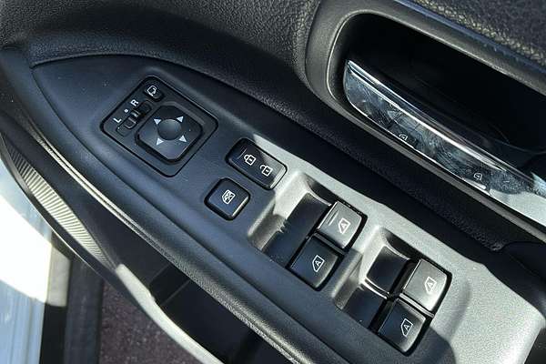 2020 Mitsubishi Outlander LS ZL