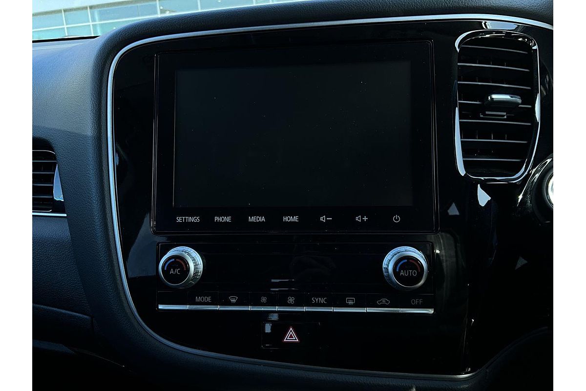 2020 Mitsubishi Outlander LS ZL