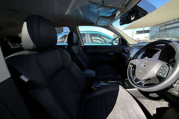 2020 Mitsubishi Outlander LS ZL