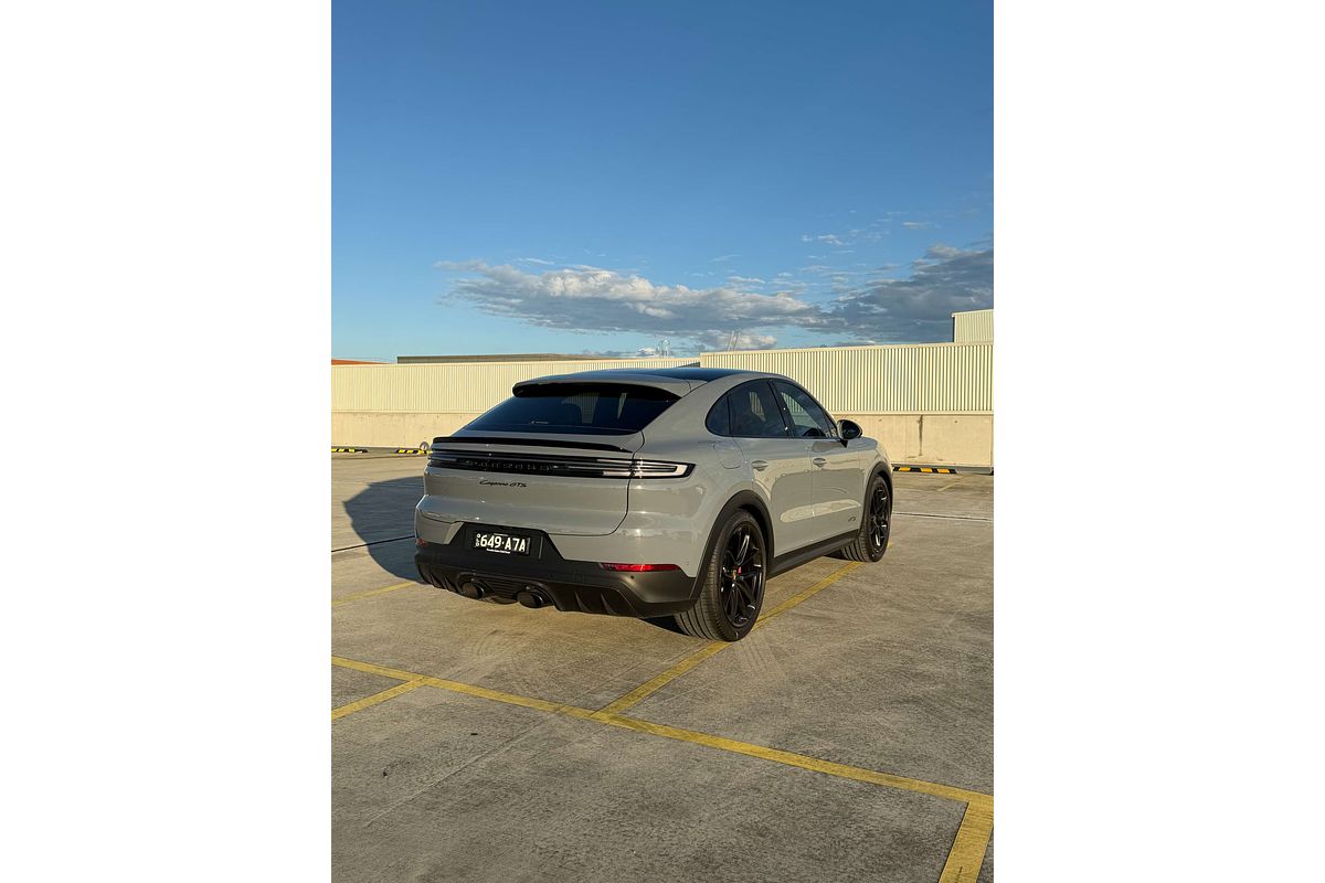 2024 Porsche Cayenne GTS 9YB II