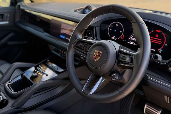 2024 Porsche Cayenne GTS 9YB II