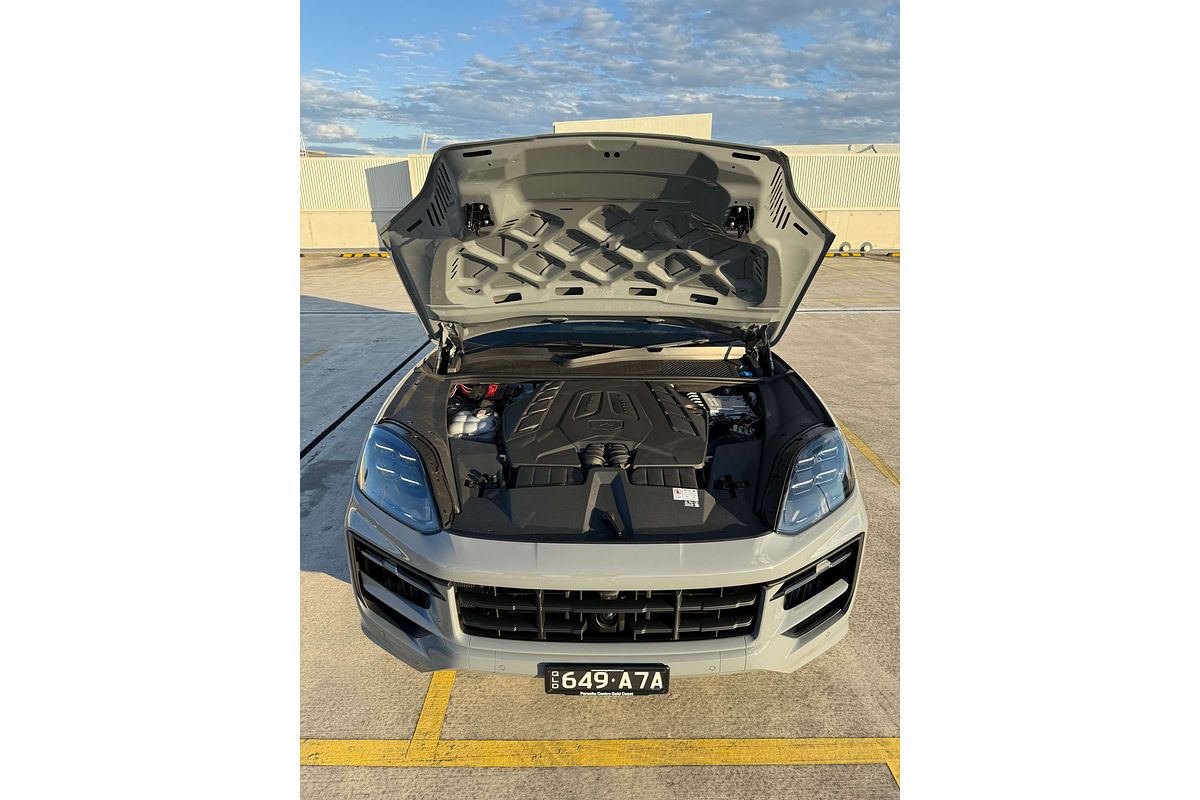2024 Porsche Cayenne GTS 9YB II