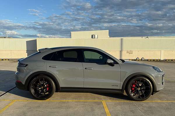 2024 Porsche Cayenne GTS 9YB II