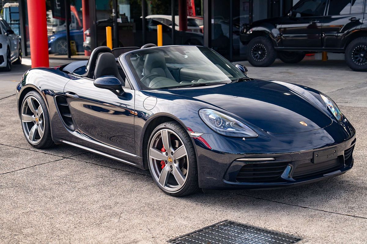 2017 Porsche 718 Boxster S 982