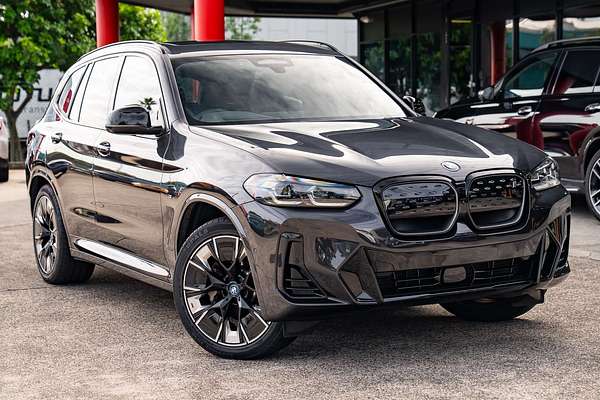 2023 BMW iX3 M Sport G08
