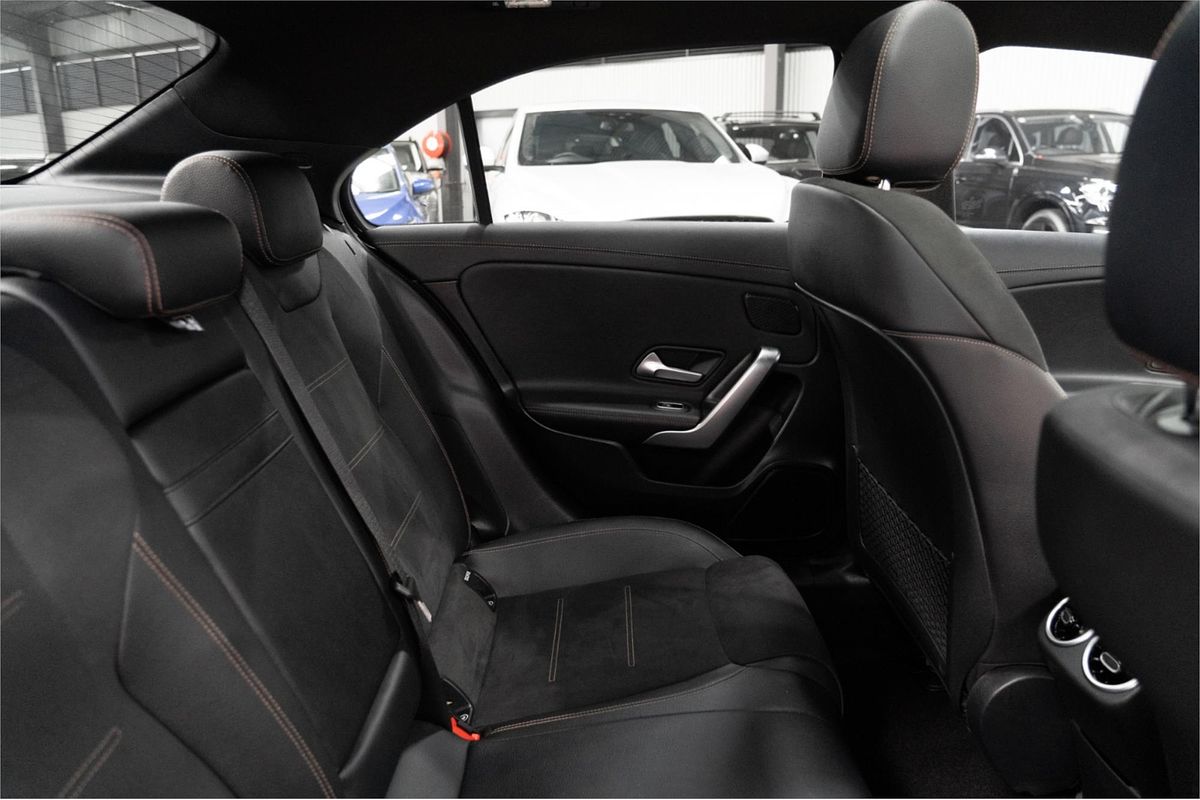 2019 Mercedes-Benz A-Class A200 V177