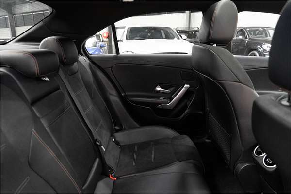 2019 Mercedes-Benz A-Class A200 V177