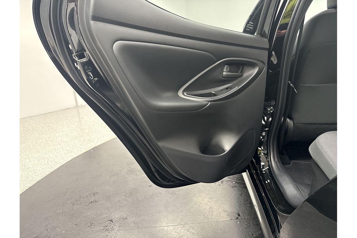 2024 Toyota Yaris SX Hybrid MXPH10R