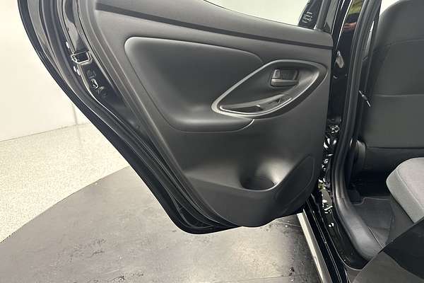 2024 Toyota Yaris SX Hybrid MXPH10R