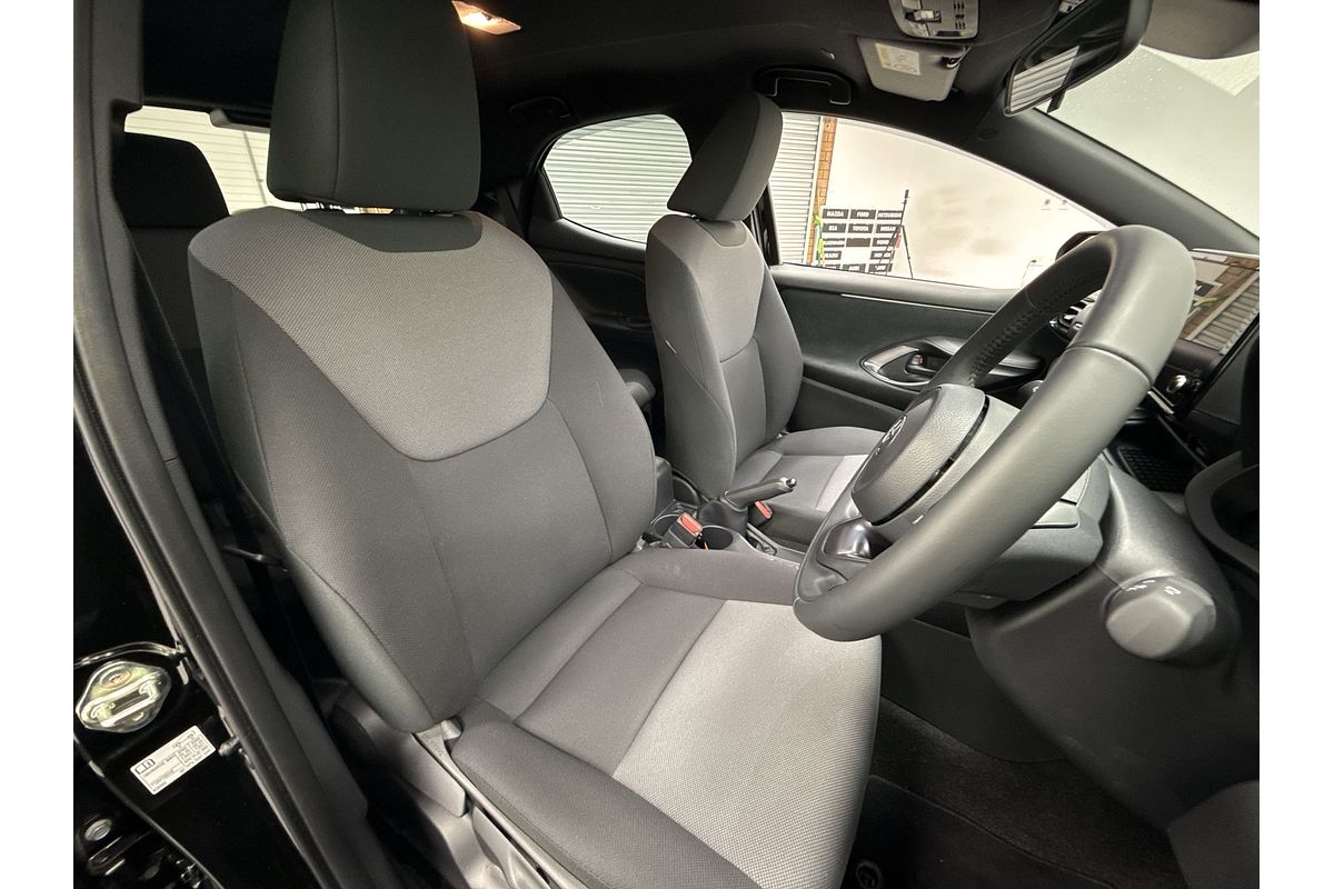 2024 Toyota Yaris SX Hybrid MXPH10R