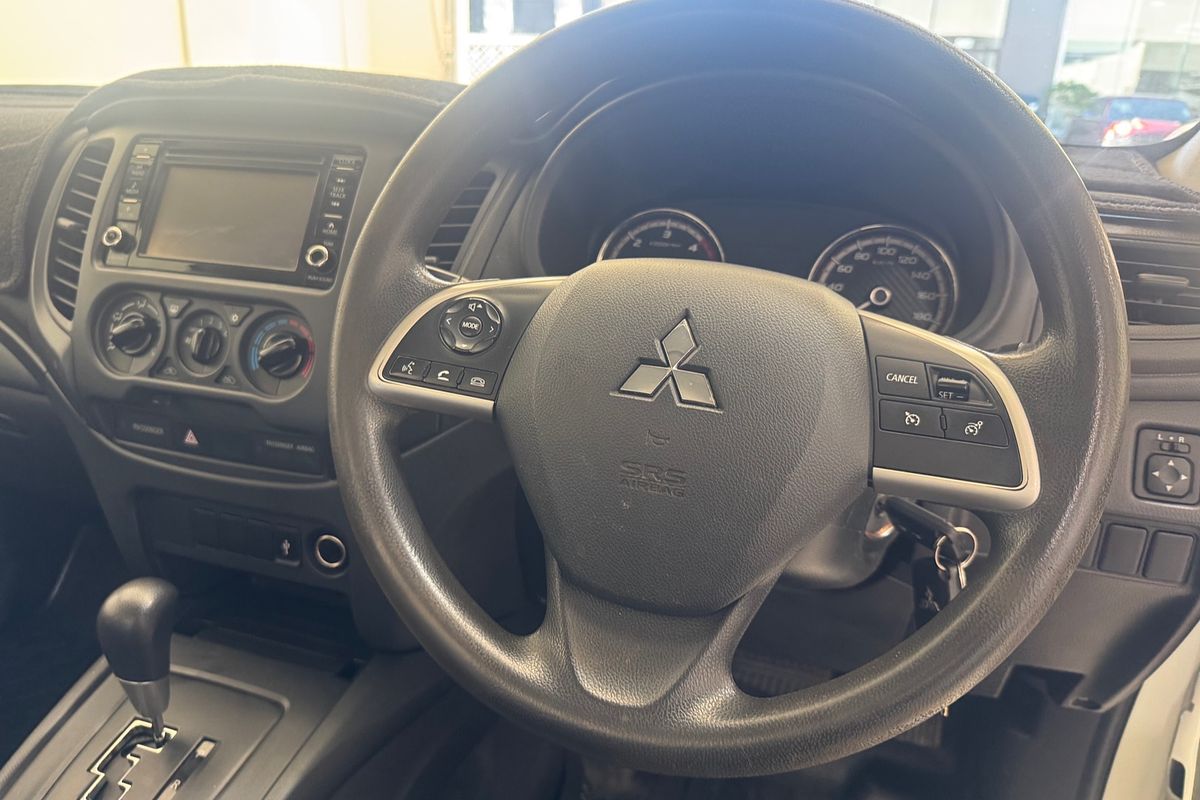 2018 Mitsubishi Triton GLX MR 4X4