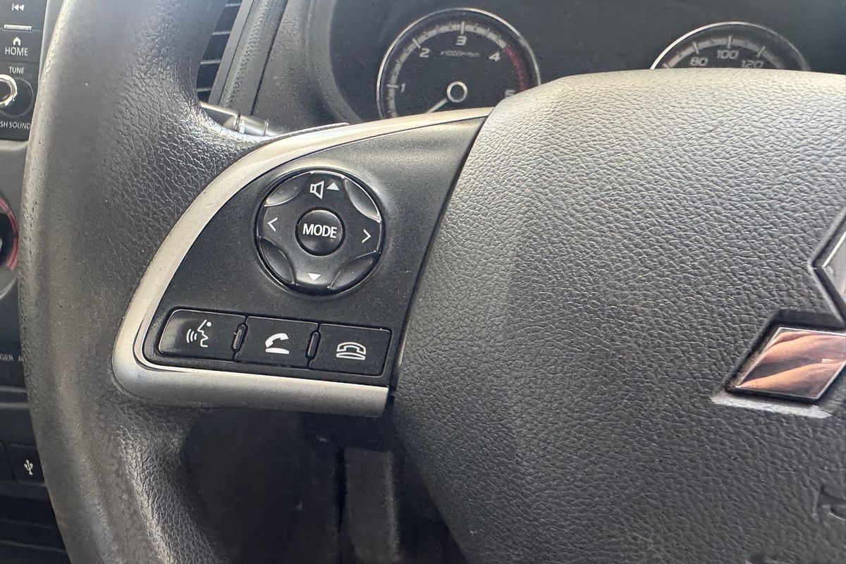 2018 Mitsubishi Triton GLX MR 4X4