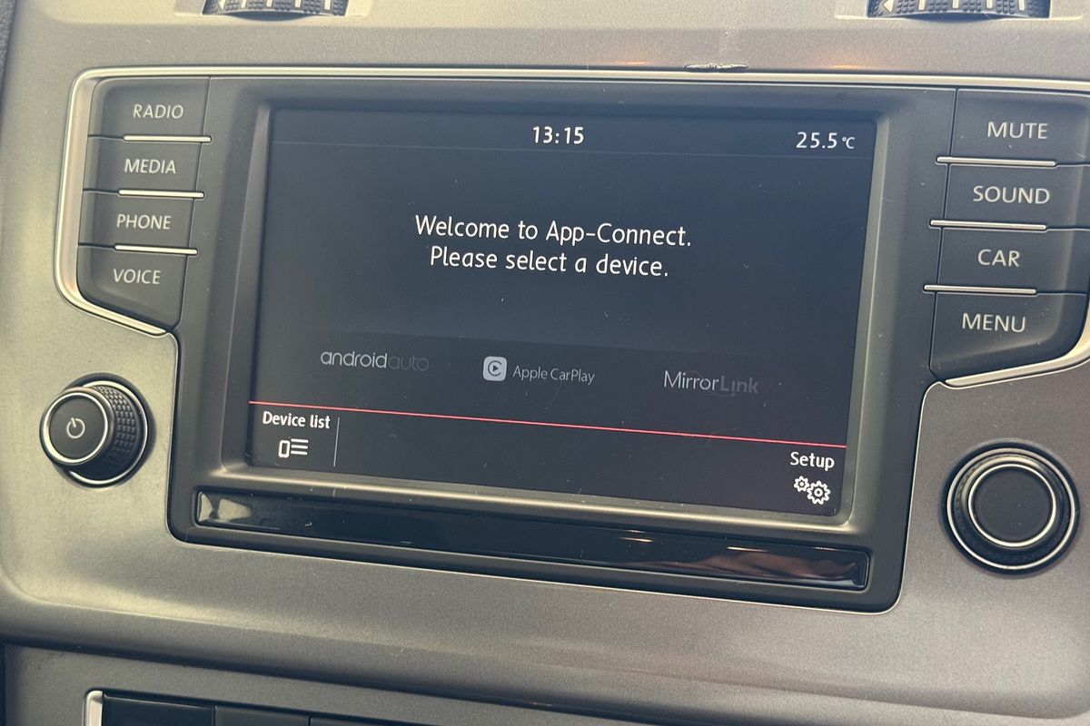 2016 Volkswagen Golf 92TSI 7