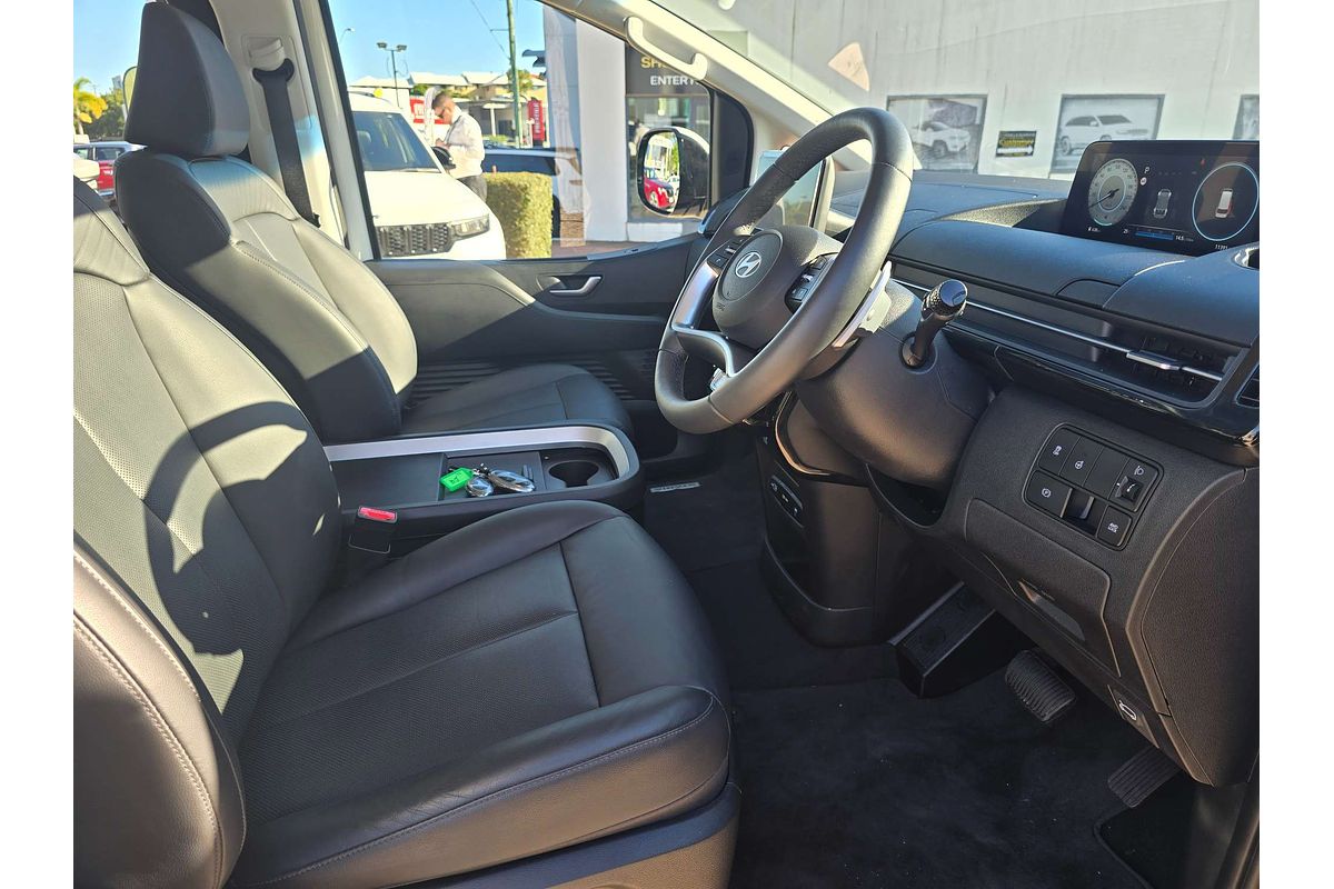 2024 Hyundai STARIA Highlander US4.V3
