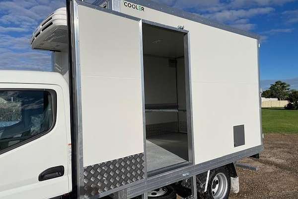 2024 Fuso Canter 515 City Cab