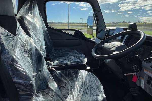2024 Fuso Canter 515 City Cab
