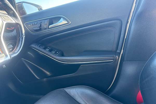 2014 Mercedes-Benz A-Class A250 Sport W176