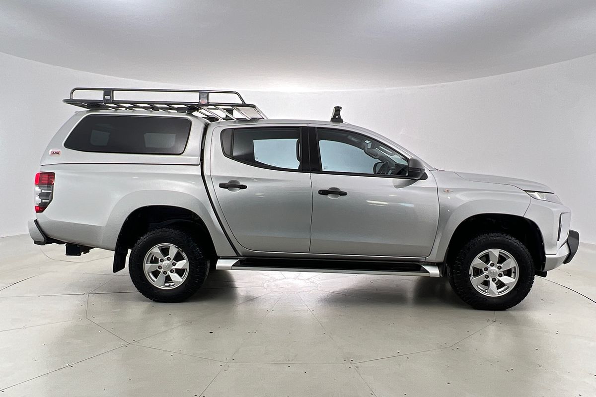 2019 Mitsubishi Triton GLX+ MR 4X4
