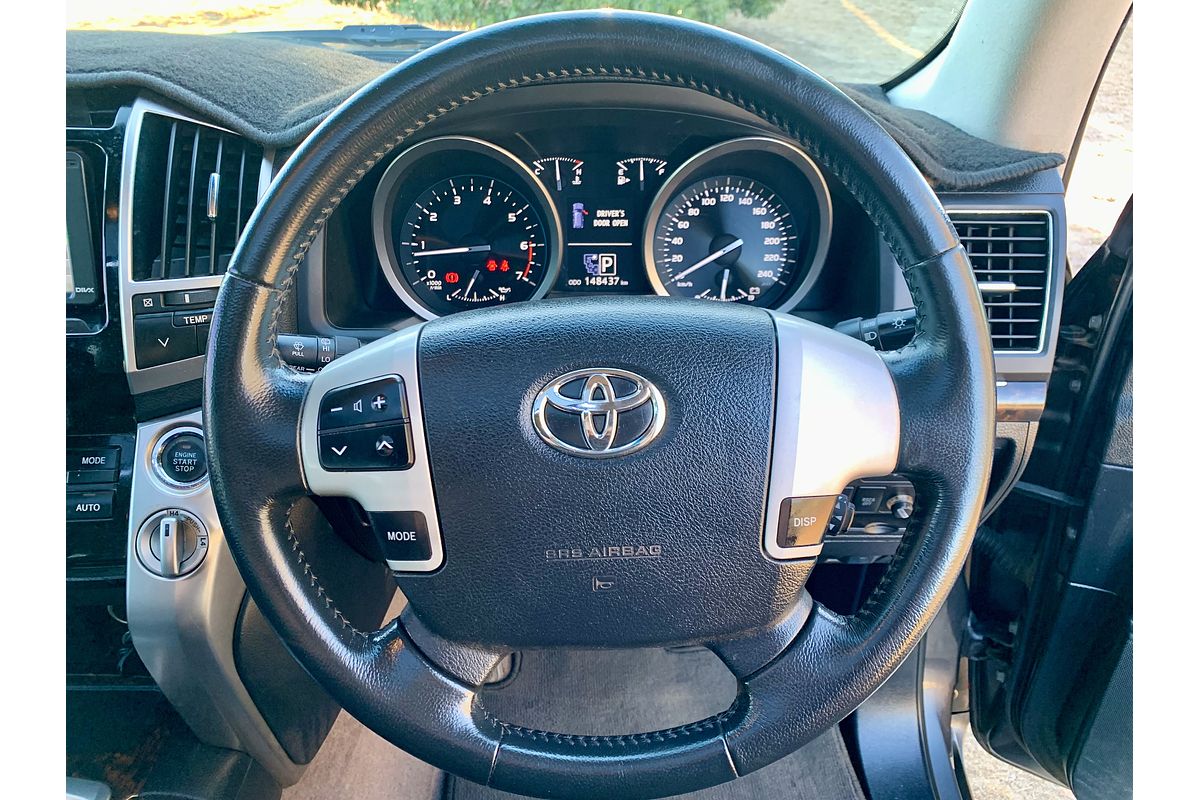 2015 Toyota Landcruiser VX URJ202R