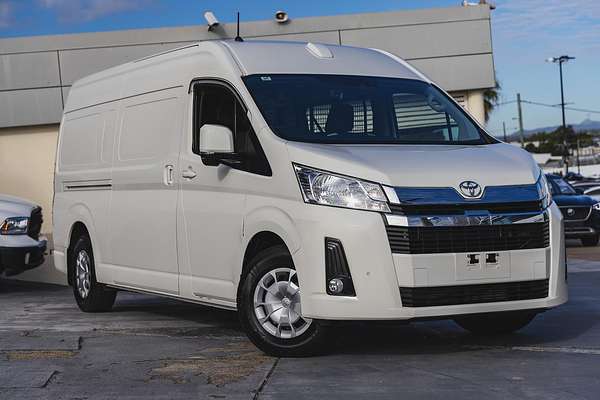 2022 Toyota Hiace GDH320R