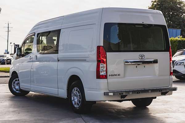 2022 Toyota Hiace GDH320R