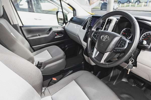 2022 Toyota Hiace GDH320R