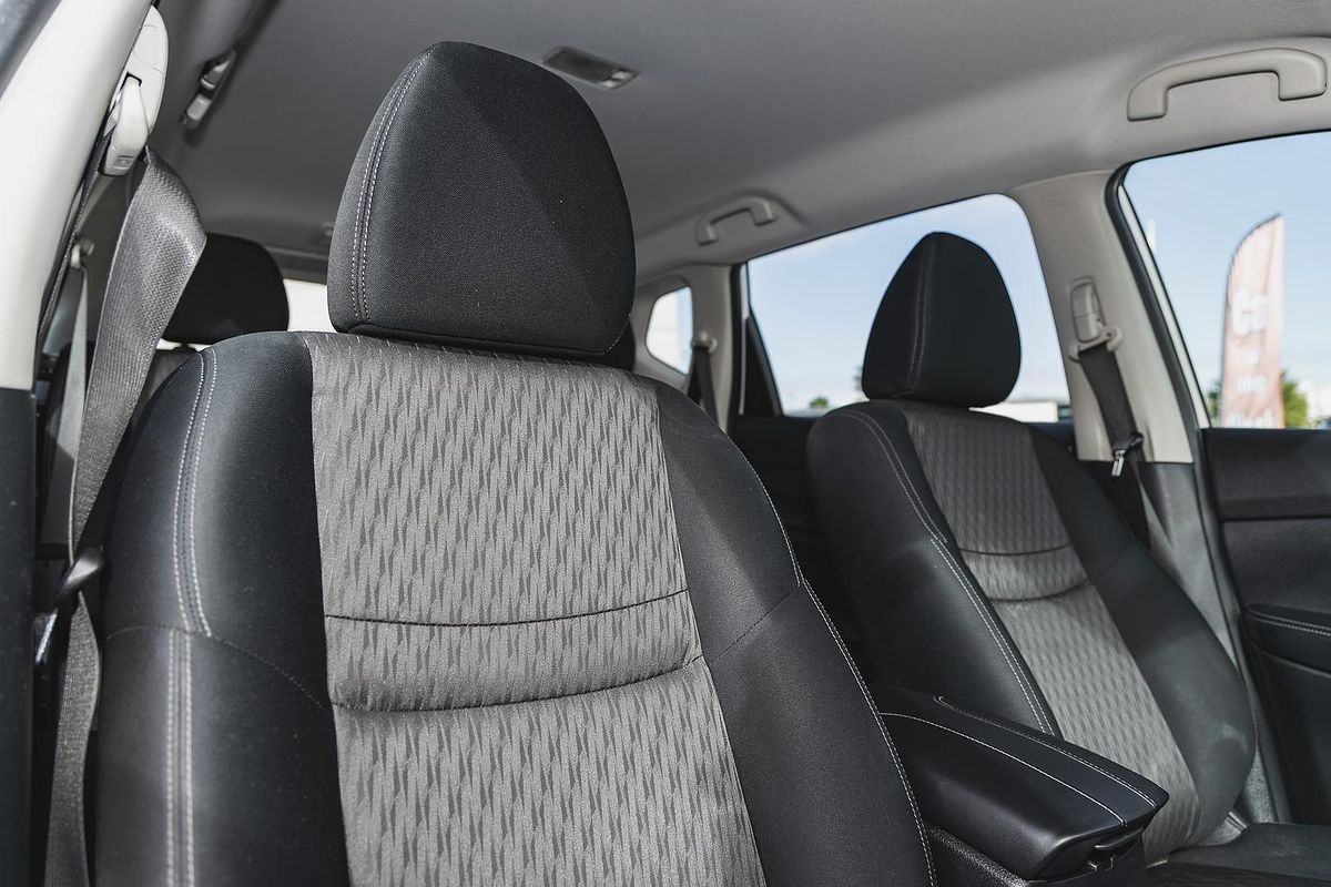 2021 Nissan X-TRAIL ST T32