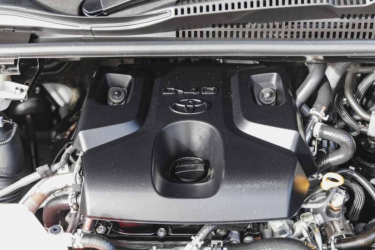 2022 Toyota Hiace GDH320R