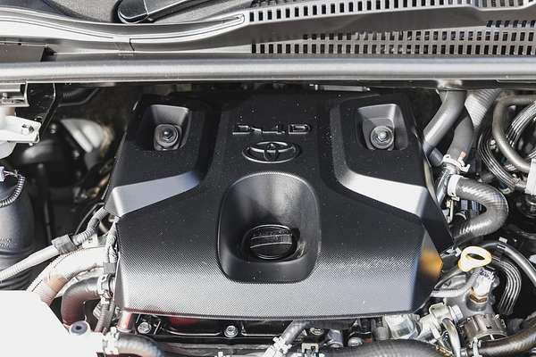 2022 Toyota Hiace GDH320R