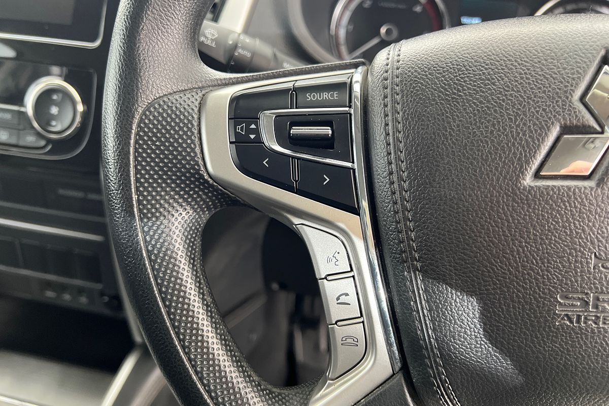 2019 Mitsubishi Triton GLX+ MR 4X4