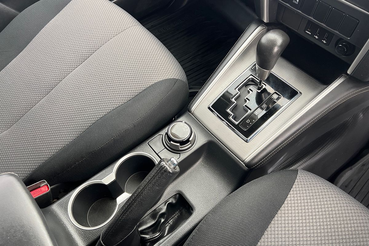 2019 Mitsubishi Triton GLX+ MR 4X4