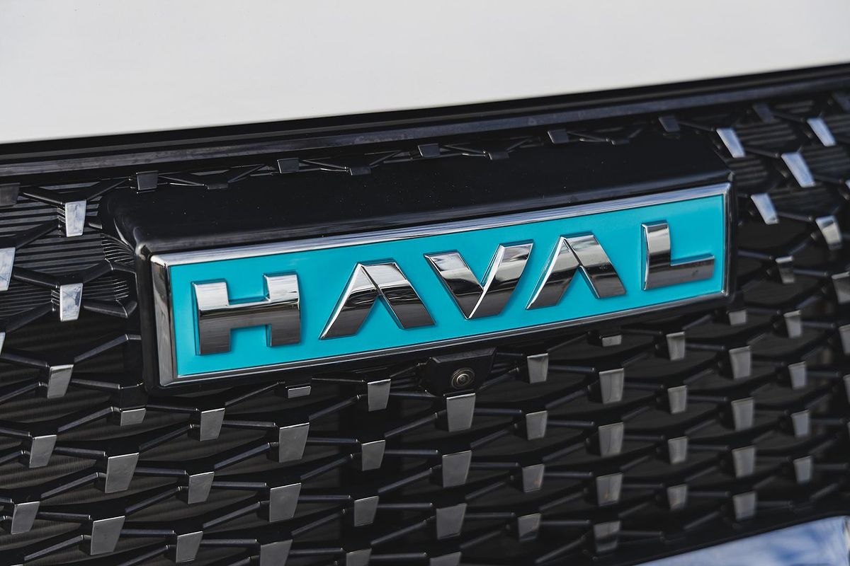 2023 GWM Haval Jolion Ultra Hybrid A01