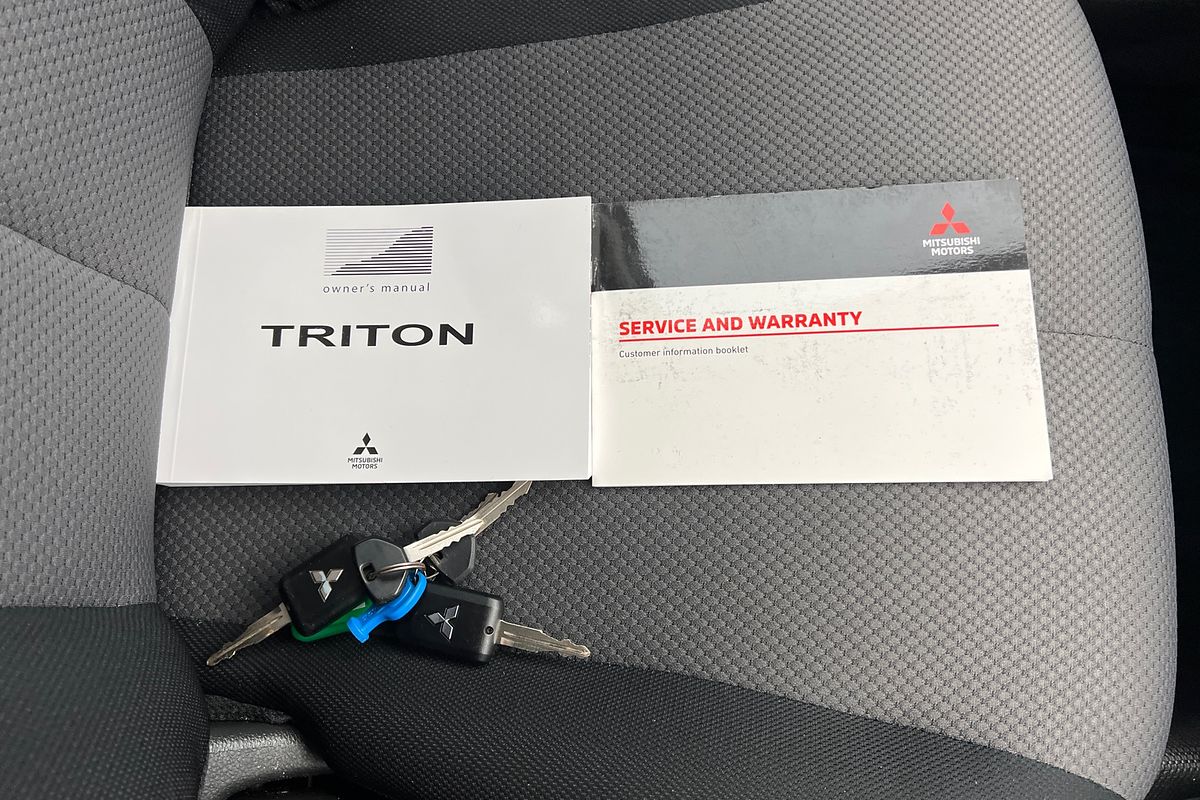 2019 Mitsubishi Triton GLX+ MR 4X4