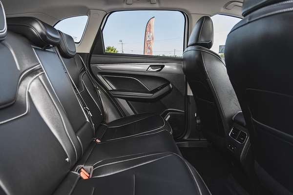 2023 GWM Haval Jolion Ultra Hybrid A01