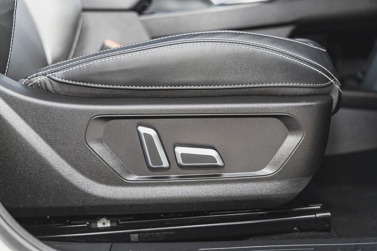 2023 GWM Haval Jolion Ultra Hybrid A01
